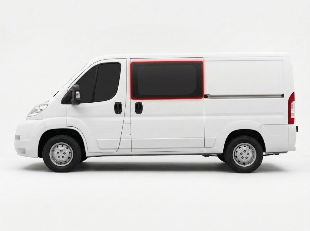 Left or Right Privacy Front Fixed SWB (L1) Glass for Peugeot Boxer (2006>) / Fiat Ducato (2006>) / Citroen Relay (2006>) / Vauxhall Movano (2021>)