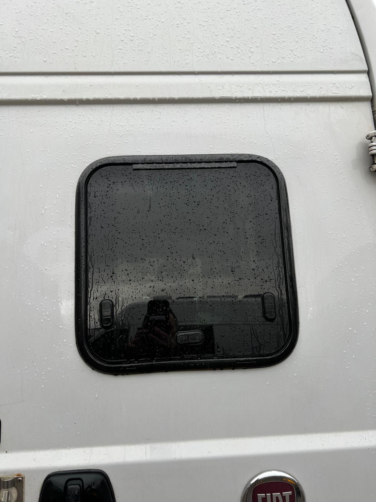 Universal Safari Style Opening Window (425mm x 425mm)