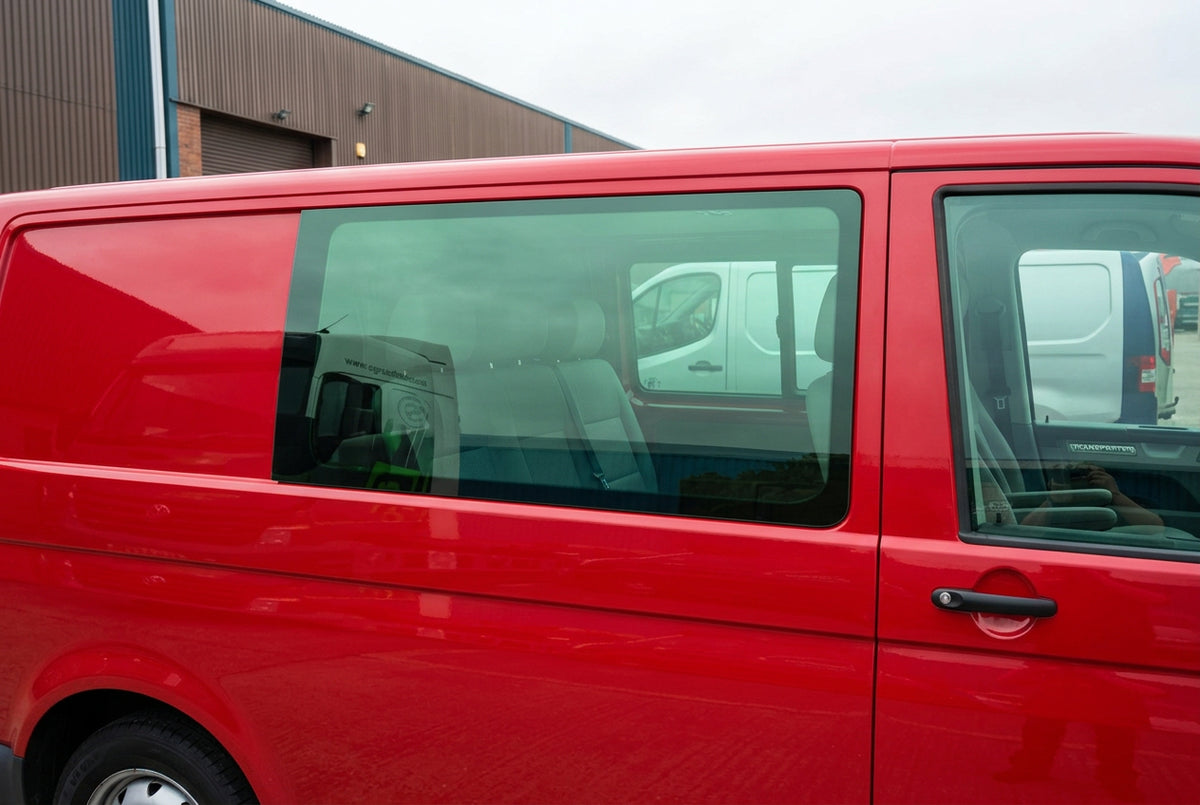 Right Green Front Fixed Glass for VW Transporter T5 (2003-2016) / VW Transporter T6 (2016>)