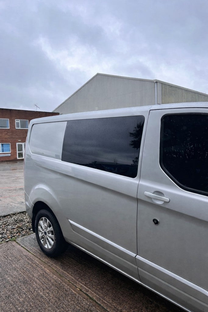 Right Privacy Front Fixed Glass for Ford Transit Custom (2014-2023)