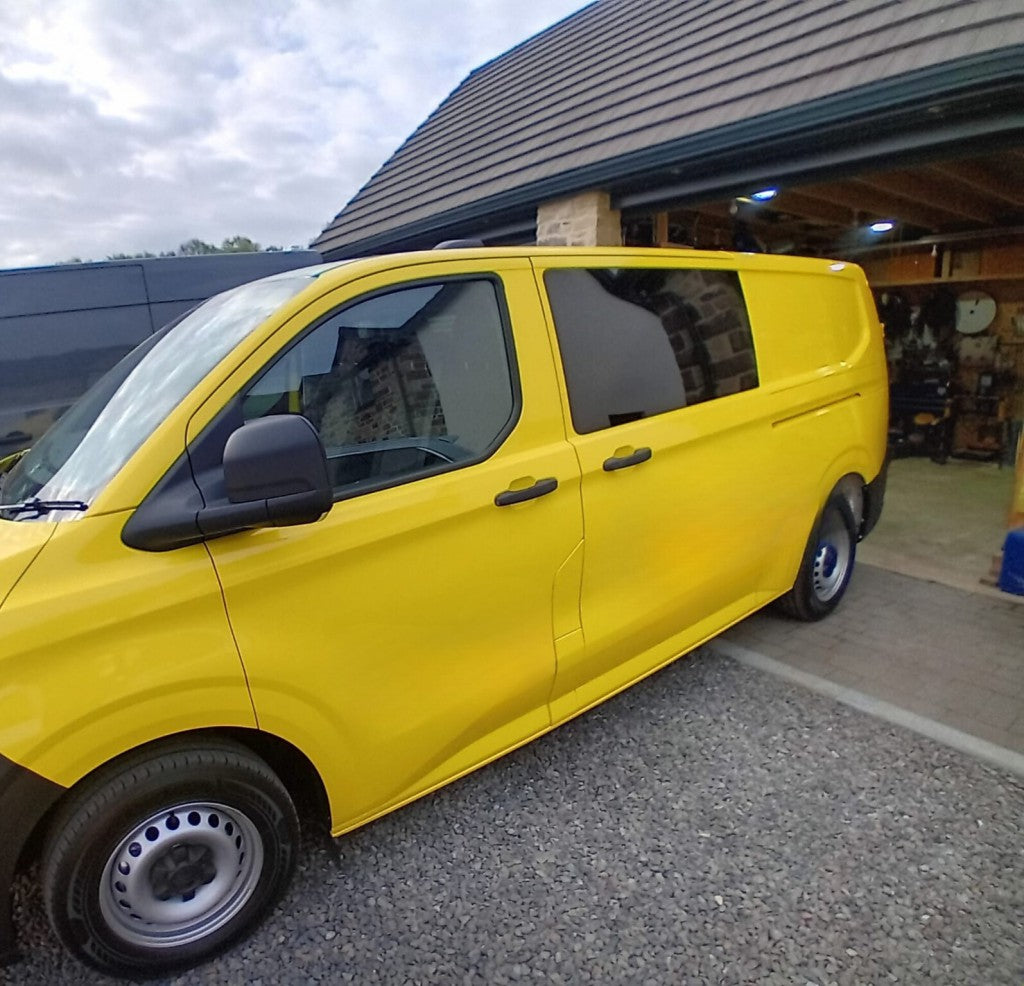 Left Privacy Front Fixed Glass for VW Transporter T7 (2024>) / Ford Transit Custom (2024>)